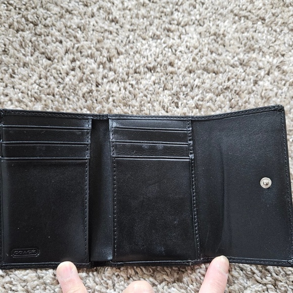 Coach Mini-Trifold Wallet - Picture 3 of 6